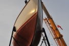 Jacht Opty opuszcza Gdynię
